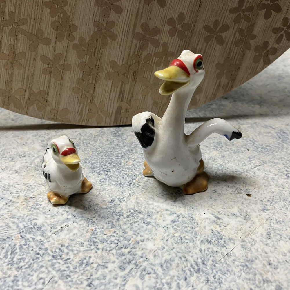 Bone China Japan/Bug House Japan Vintage 1980s Pelican Mom & Baby